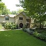 The Roost Bed and Breakfast