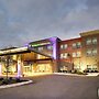 Holiday Inn Express & Suites Charleston NE Mt Pleasant US17 by IHG