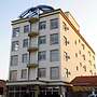 Hotel Ritz Aanisa