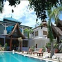 Emerald Land Hotel