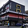 City Garden Hotel