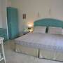 Two Palms Apartment