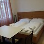 Hotel Aton