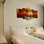 Pine Garden Hotel