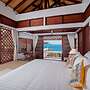 Baan Khunying – Secluded Phuket Beachfront Villa