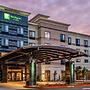 Holiday Inn & Suites Silicon Valley - Milpitas by IHG