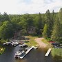 Longmuir's Hidden Cove Cottage Resort
