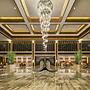 Wyndham Grand Plaza Royale Kaidi