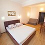 Red Hotel