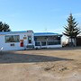 Raval Paradise Motel & RV Park