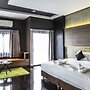 Cresco Hotel Buriram