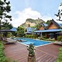 The Nine Thipthara Klongson Resort