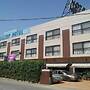 Hilltop Hotel