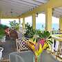Hibiscus Heights
