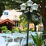 Ban Bua Resort & Hotel