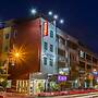 Skyview Hotel