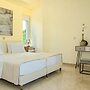 Villa Dimokratia