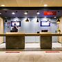 ibis Marilia