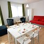 Toldi Apartments