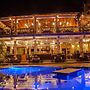 Villa Pinnawala & Restaurant