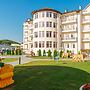 Democratia Ultra All Inclusive