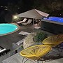 Swim Lodge Hotel Porto Vecchio
