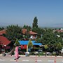 Ozbay Hotel