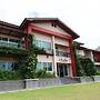 Rose Villa Resort