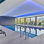 R hotel experiences
