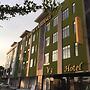 V3 Hotel & Residence Seri Alam