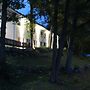 Crestwood Inn