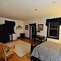 The Burleigh Falls Inn & Suites