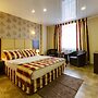 Hotel Marton Turgeneva