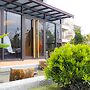 Sunny Stream Villa