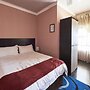 Flossie’s Bed and Breakfast