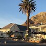 Boulders Beach Hotel, Cafe and Curio