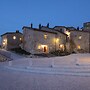 Borgotufi Albergo Diffuso