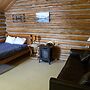 Christina Lake Lodge