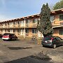 Town Motel