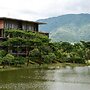 atta Lakeside Resort Suite