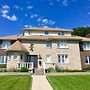 Butterfly Manor Bed & Breakfast