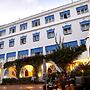 Hotel César