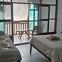 Hostal El Lobo - Adults Only - Hostel