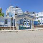 Sunset Village Apart Hotel