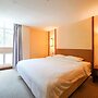 Warwick Hotel