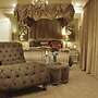 Two Hearts Inn