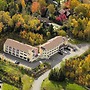 Hotel & Suites Les Laurentides Saint Sauveur