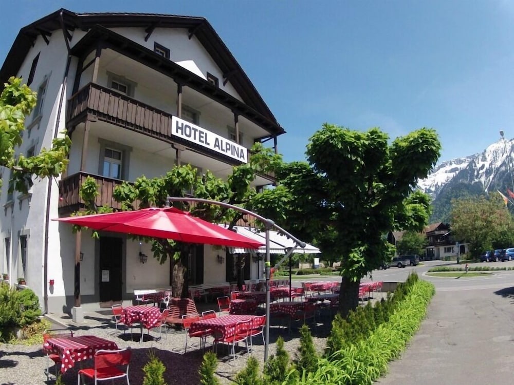 Alpina Hotel