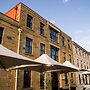 The Henry Jones Art Hotel