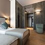 Mokinba Hotels King